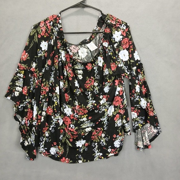 Time and Tru Tops - Time And Tru Blouse Womens Large Black Floral Asymmetrical Hem Scoop Neck Casual